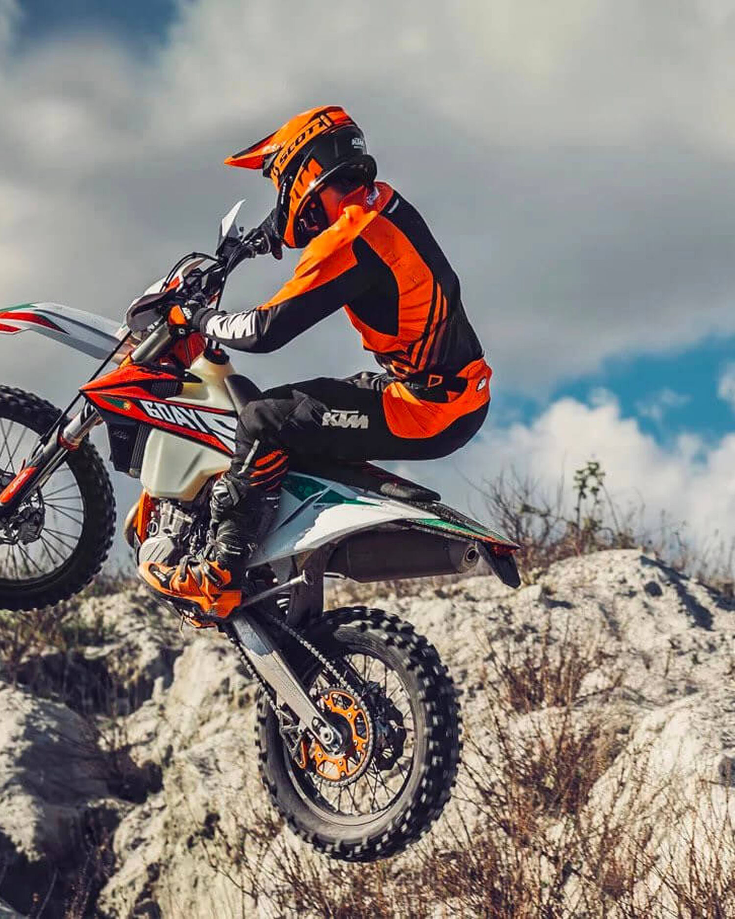 Enduro bikes