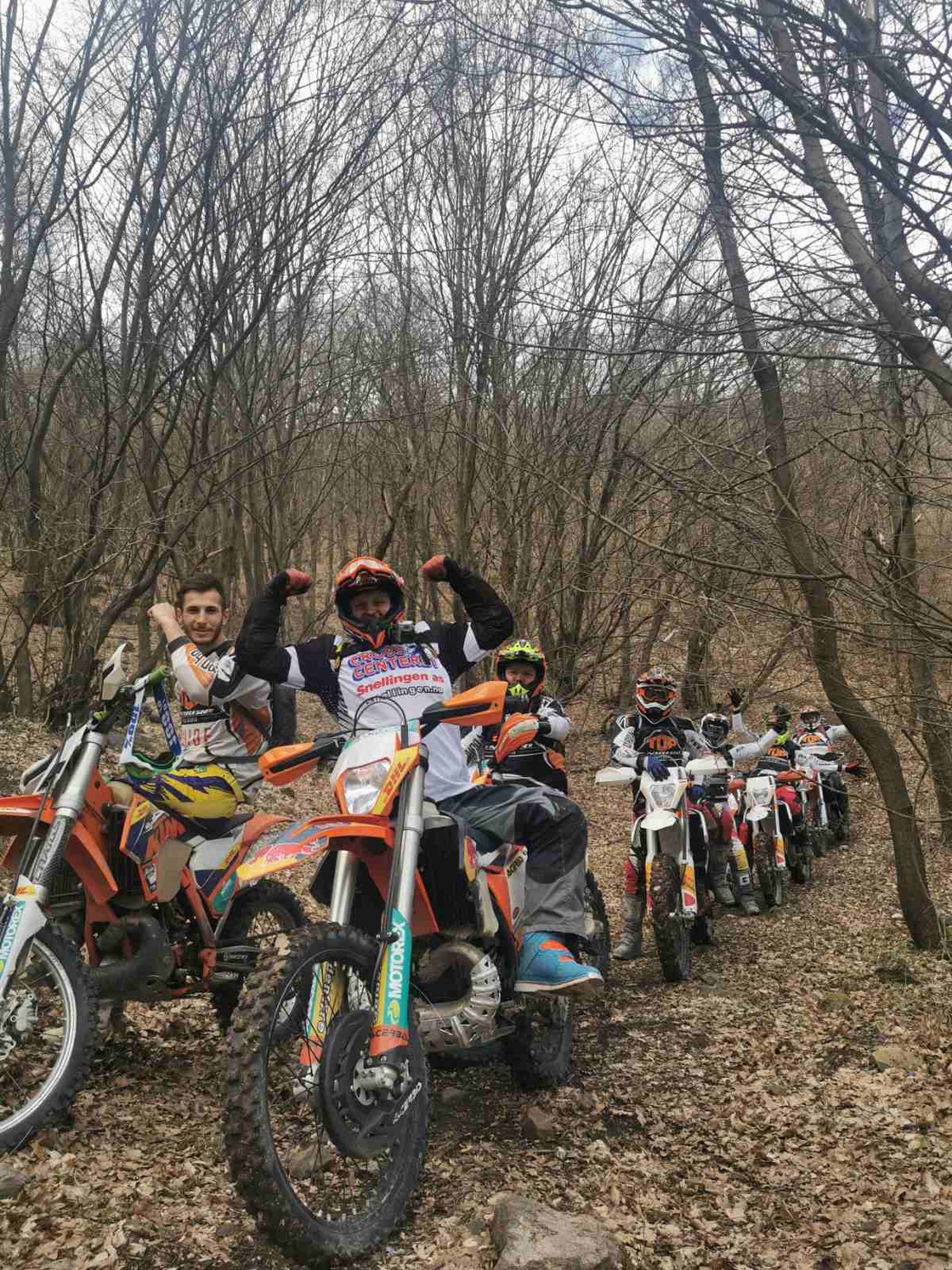 IMG 0bf3ee5b84885543f1b29b782e7c5475 V